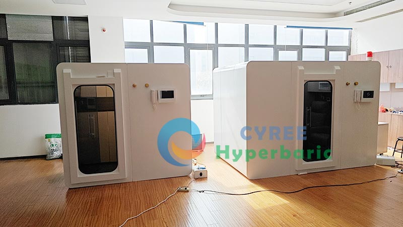 Camera di ossigeno iperbarica commerciale multiposto per 4 persone